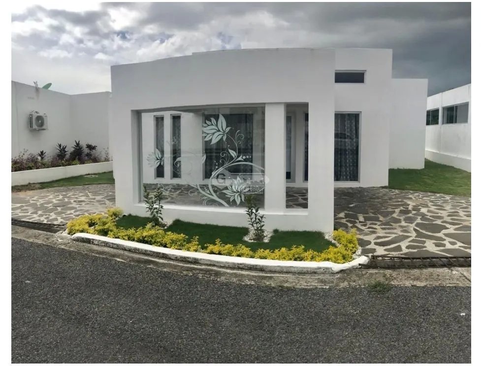 SE VENDE CASA EN RIO HATO IBIZA RESIDENCES 250m2 3 HABITACION AMOBLADO