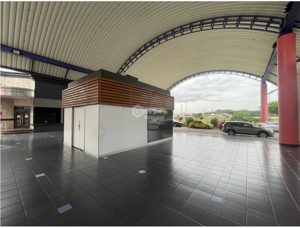 SE ALQUILA LOCAL COMERCIAL EN ALBROOK MALL 35M PLANTA BAJA