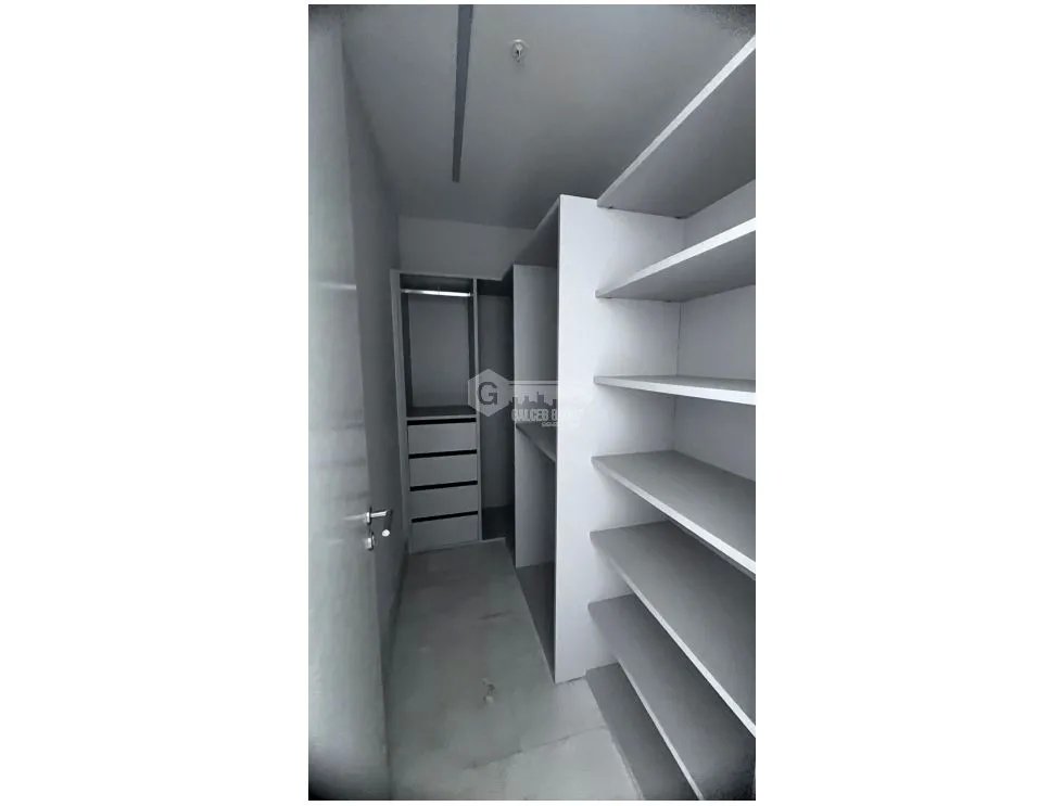 SE VENDE APARTAMENTO EN  PH PANORAMA 192 M2 CON BALCON