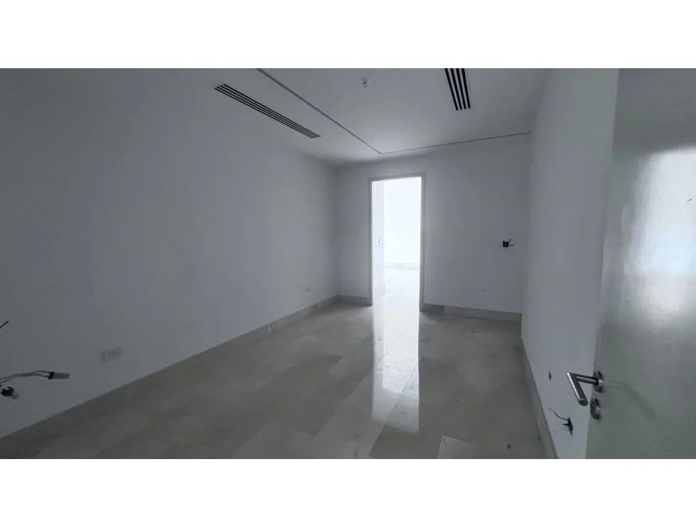 SE VENDE APARTAMENTO EN  PH PANORAMA 192 M2 CON  BALCON
