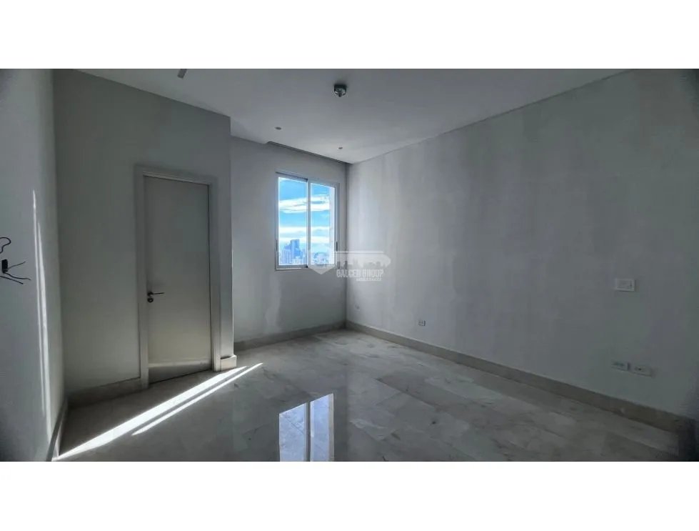 Apartment for sale in Coco del Mar