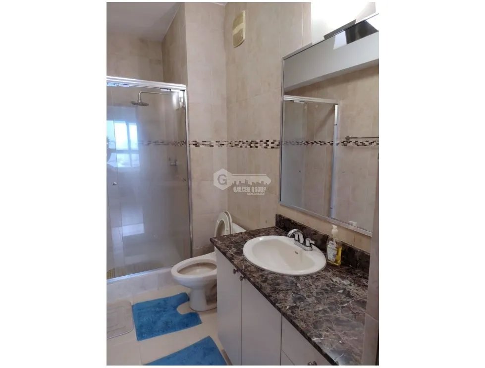 SE VENDE APARTAMENTO EN PH GRAND BAY 96 M2 CON PISCINA