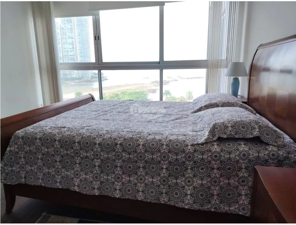Apartment for rent in Balboa