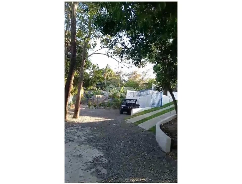 SE VENDE CASA EN SAN CARLOS  EL PALMAR 1500 M2 CON PISCINA