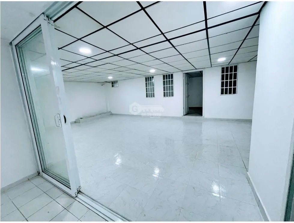 CHANIS / LA FONTANA / 232M / 5 HABITACIONES / ESTUDIO /  2 NIVELES