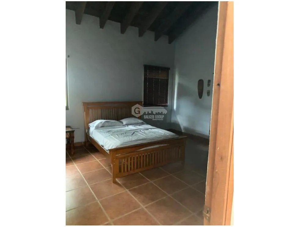 SE VENDE CASA EN CHAME SORA 10 HECTAREAS CON PISCINA