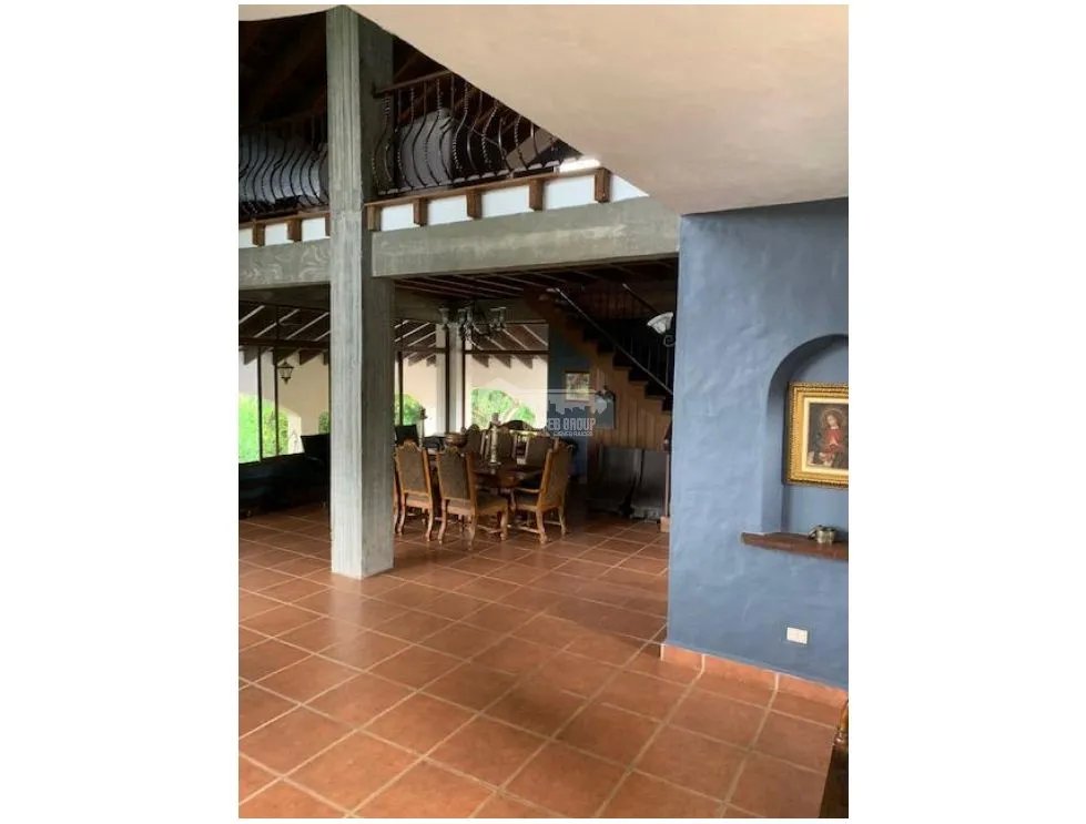 SE VENDE CASA EN CHAME SORA 10 HECTAREAS CON PISCINA