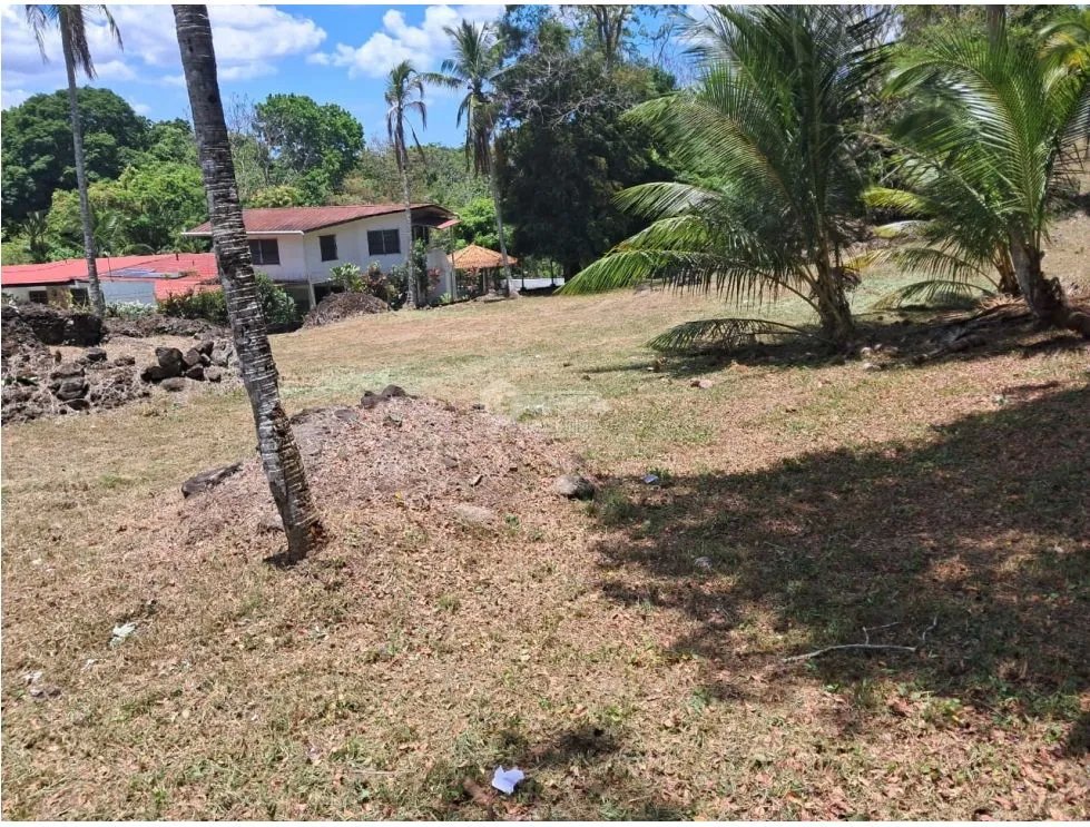 TERRENO / LAS CUMBRES / LAS LAJAS / 4000 M2 / VIA ASFALTADA