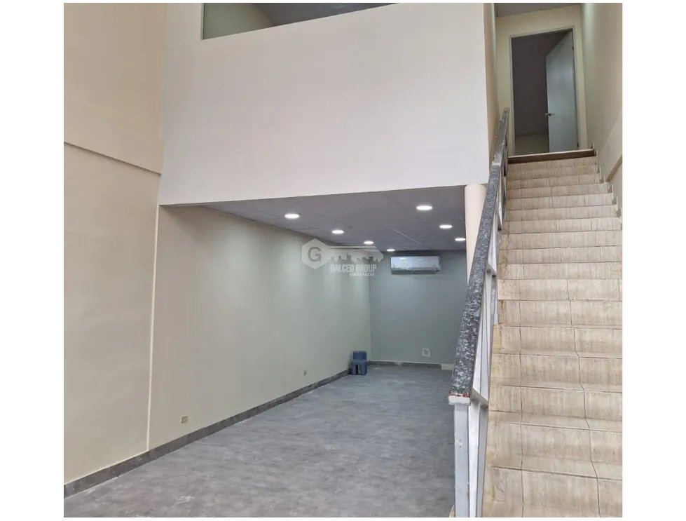 SE ALQUILA LOCAL COMERCIAL EN  SAN FRANCISCO 140 M2  PLANTA BAJA