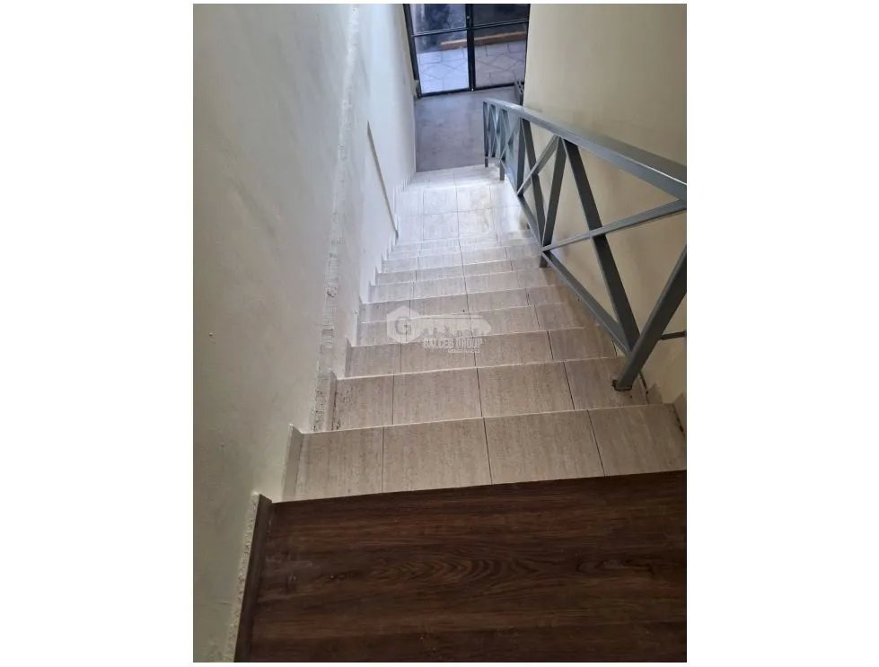 SE ALQUILA LOCAL COMERCIAL EN  SAN FRANCISCO 140 M2  PLANTA BAJA