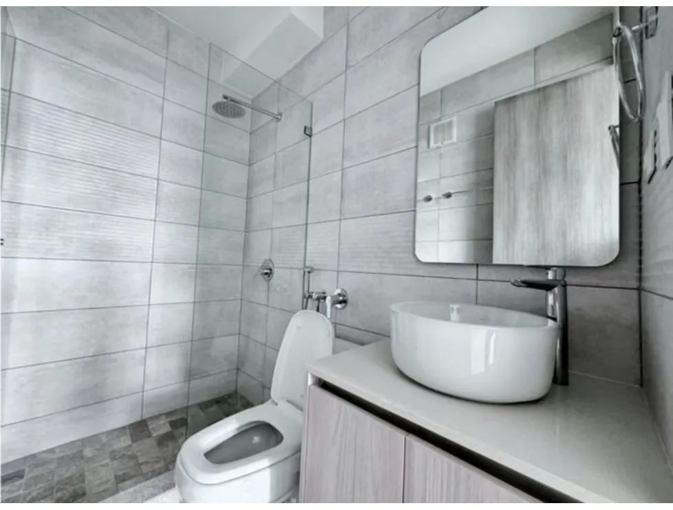 SE VENDE APARTAMENTO EN BELLA VISTA COSTANERA 205M VISTA AL MAR