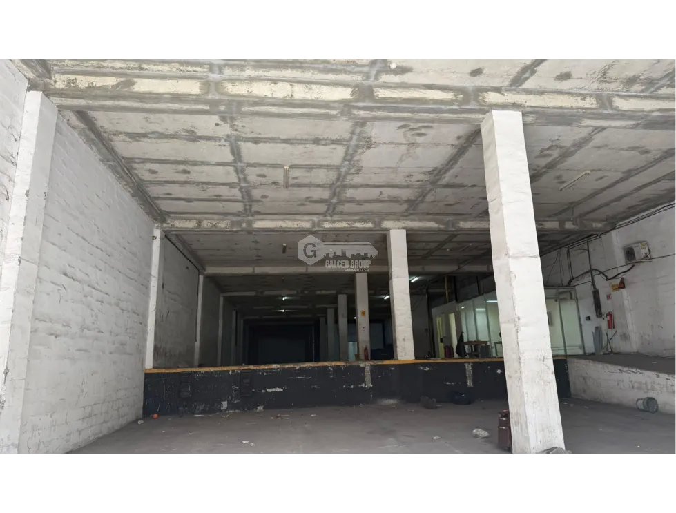 Warehouse for sale in Zona Libre