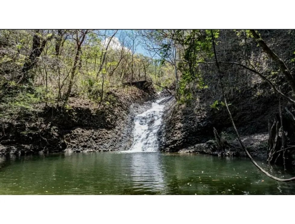SE VENDE TERRENO EN  CHAME ALTOS DE MARIA 2607 M2 A MINUTOS DE CASCADA