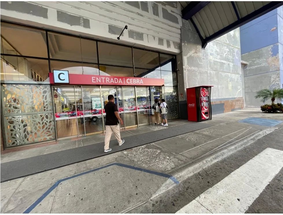 SE ALQUILA LOCAL COMERCIAL EN ALLBROOK MALL 110M PLANTA ALTA
