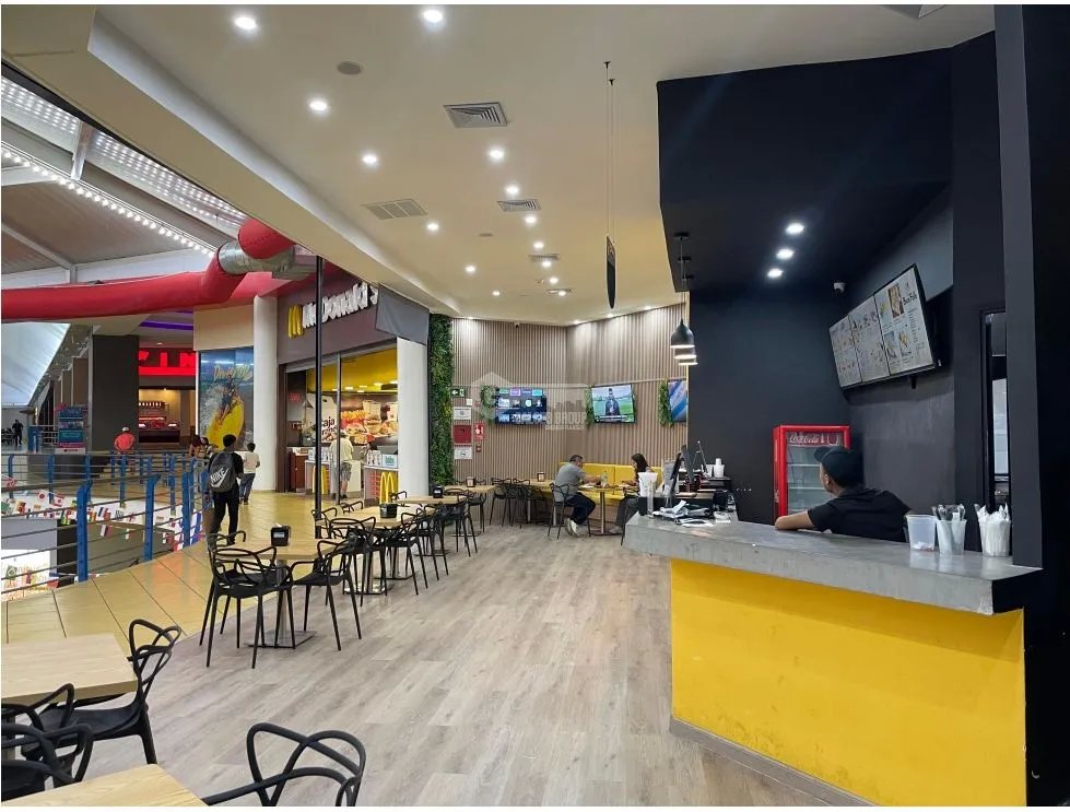 SE ALQUILA LOCAL COMERCIAL EN ALLBROOK MALL 110M PLANTA ALTA