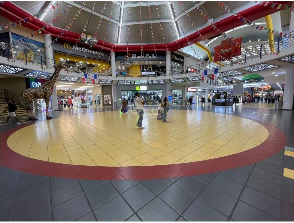 LOCAL COMERCIAL / ALLBROOK MALL / 110M / DIVISIONES / PLANTA ALTA