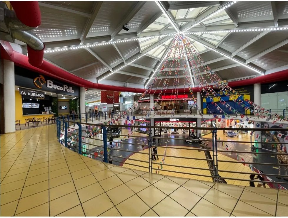 LOCAL COMERCIAL / ALLBROOK MALL / 110M / DIVISIONES / PLANTA ALTA