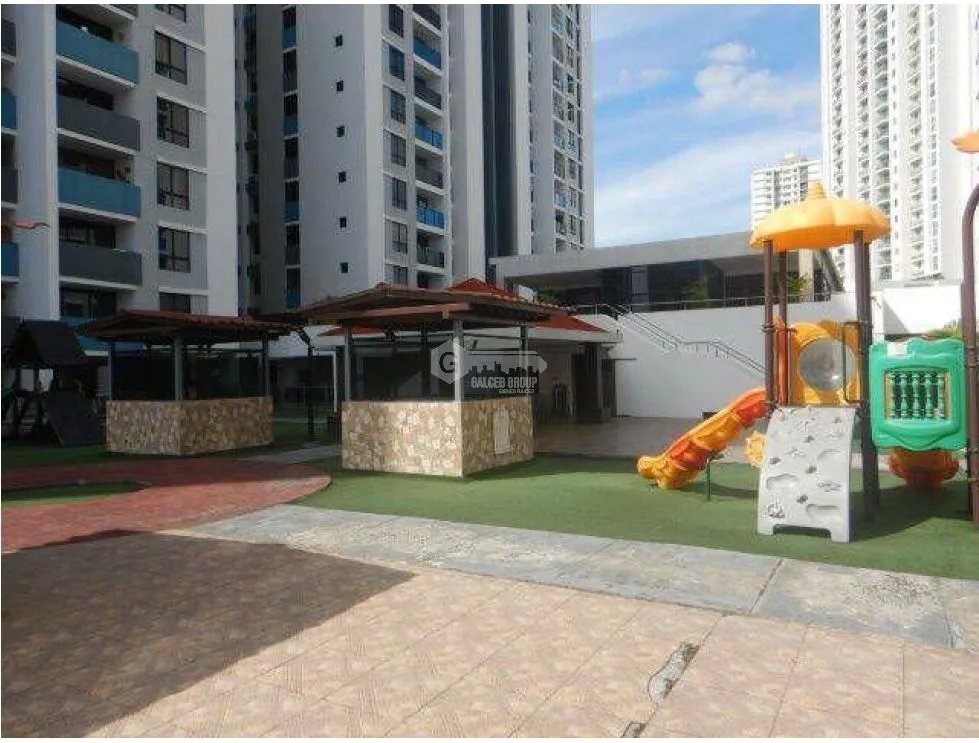 Apartment for sale in Condado del Rey