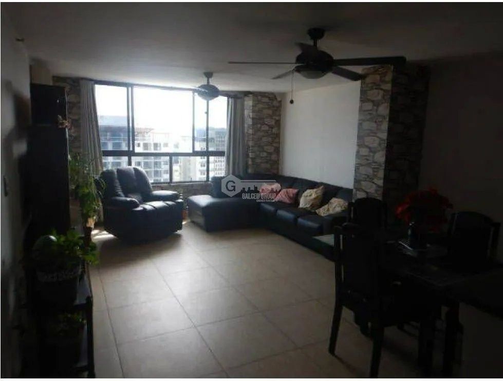 Apartment for sale in Condado del Rey