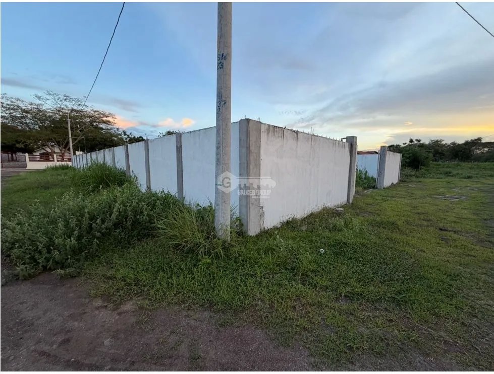 TERRENO / GORGONA / PLAYA MALIBÚ / 500M / MURO PERIMETRAL