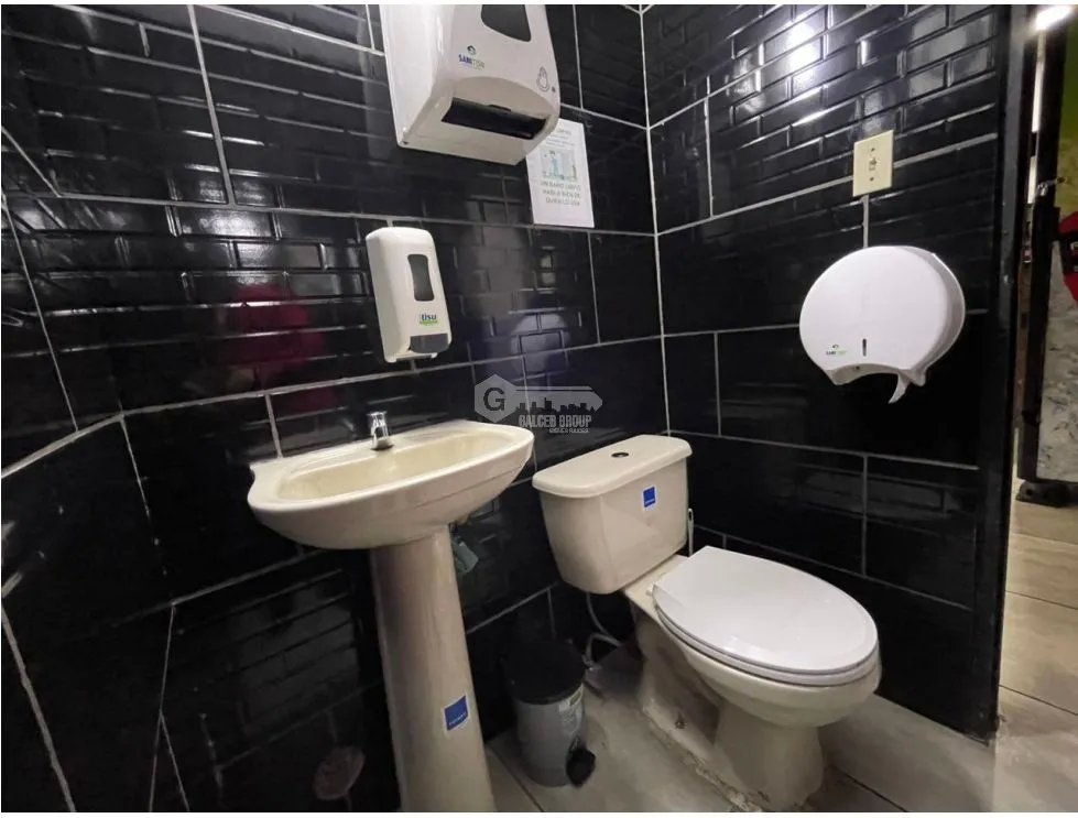 SE VENDE TALLER OPERATIVO 350M VIA PRINCIPAL MECANICA Y CHAPISTERÍA