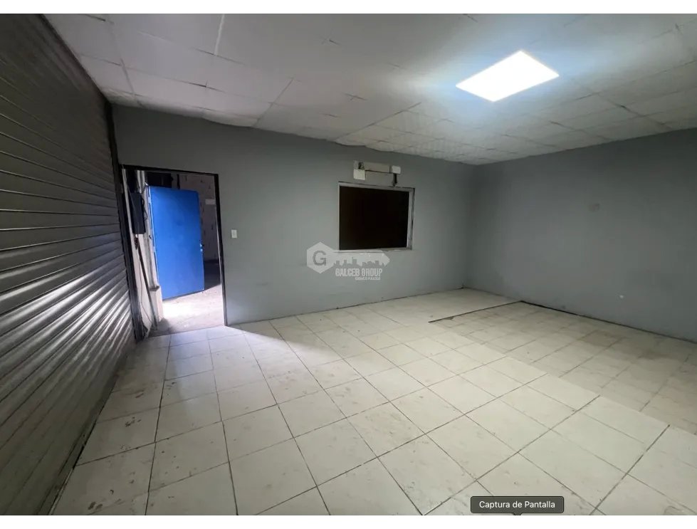 LOCAL COMERCIAL / VIA ESPAÑA / RIO ABAJO / PLANTA BAJA / 20M / VACIO