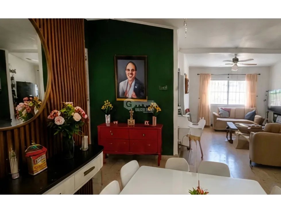 SE VENDE CASA BOULEVARD SAN ANTONIO 203M 4 HABITACIONES 3 BAÑOS