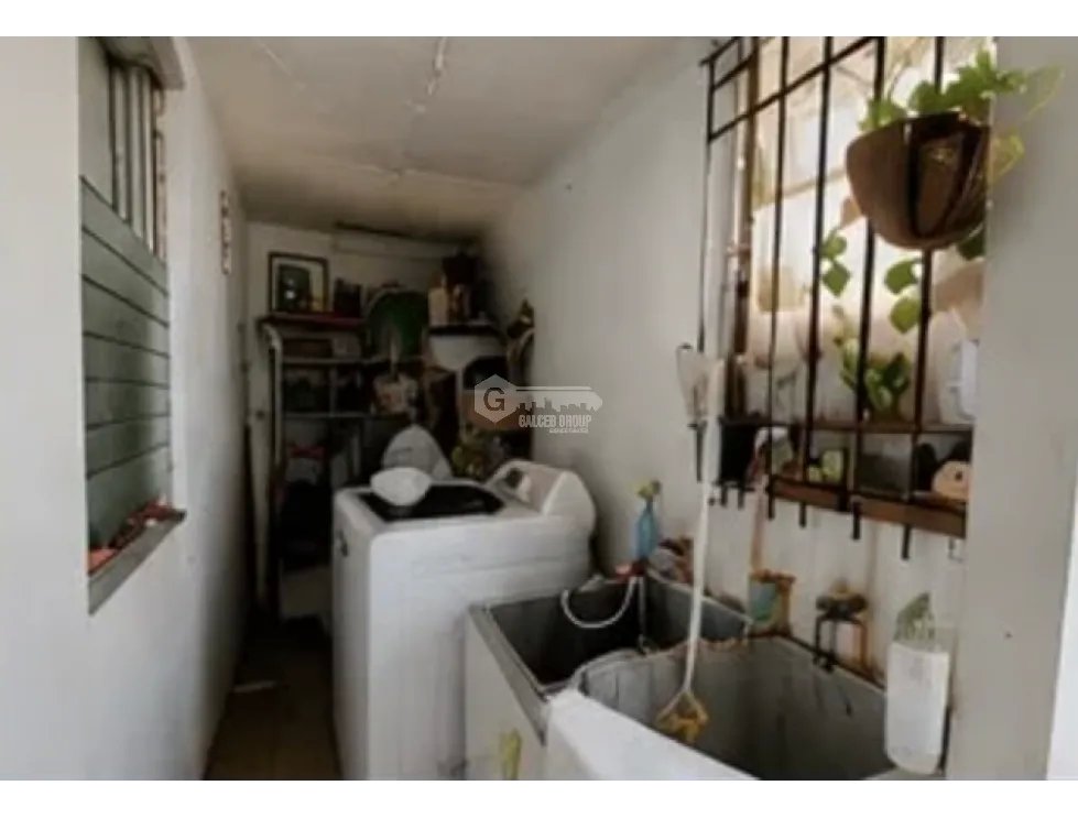 SE VENDE CASA BOULEVARD SAN ANTONIO 203M 4 HABITACIONES 3 BAÑOS