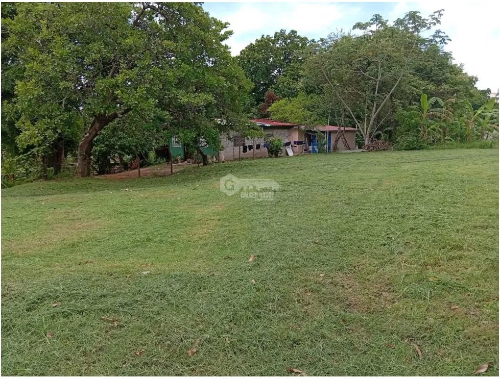 SE VENDE TERRENO EN  CORONADO 600 M2  CERCA DE LA PLAYA