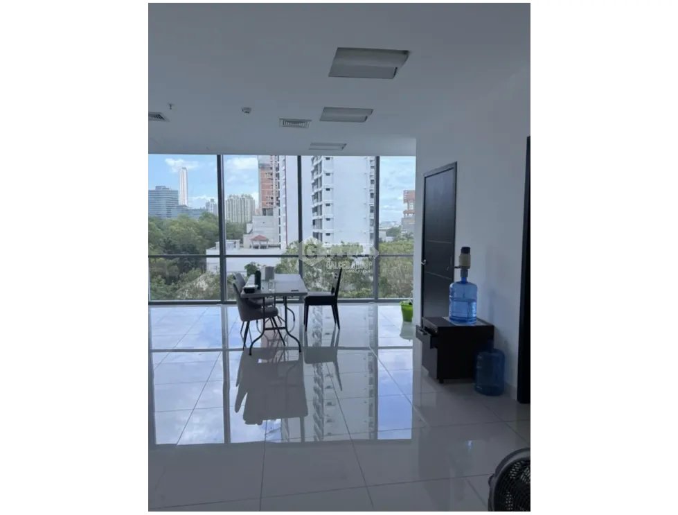 Office for rent in Costa del Este