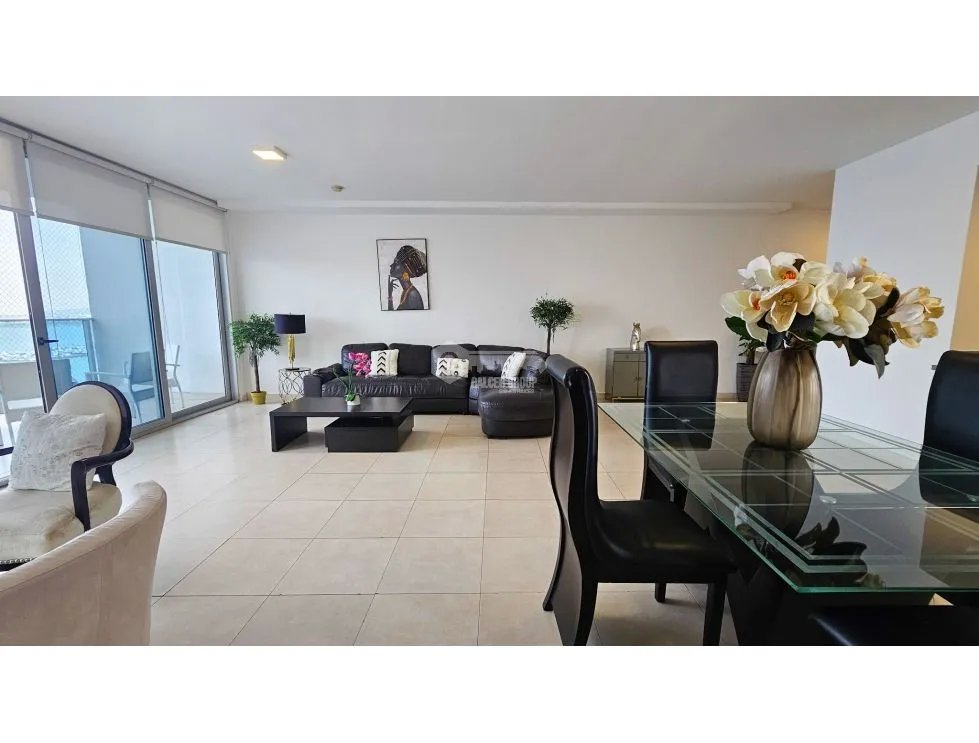 AVE BALBOA / WATERS ON THE BAY / 256M / 3 HABITACIONES / AMOBLADO