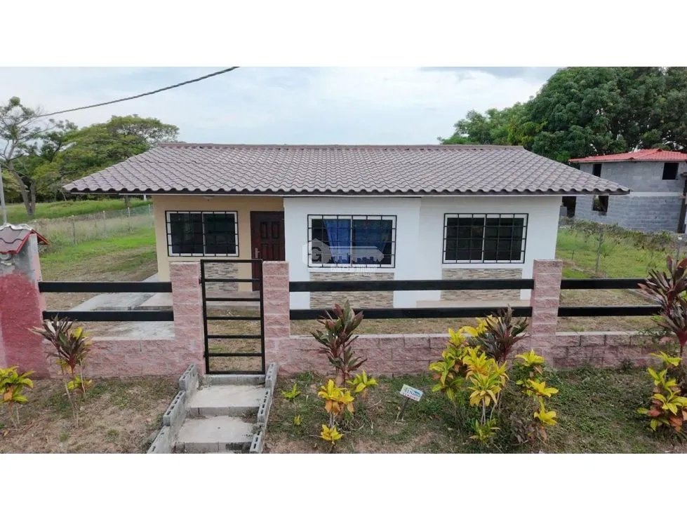 SE VENDE CASA EN SAN CARLOS EL NANCE 610 M2 CON PISCINA