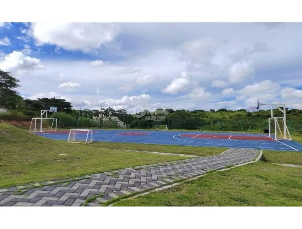 SE VENDE CASA EN SAN CARLOS 600 M2 CON TERRAZA
