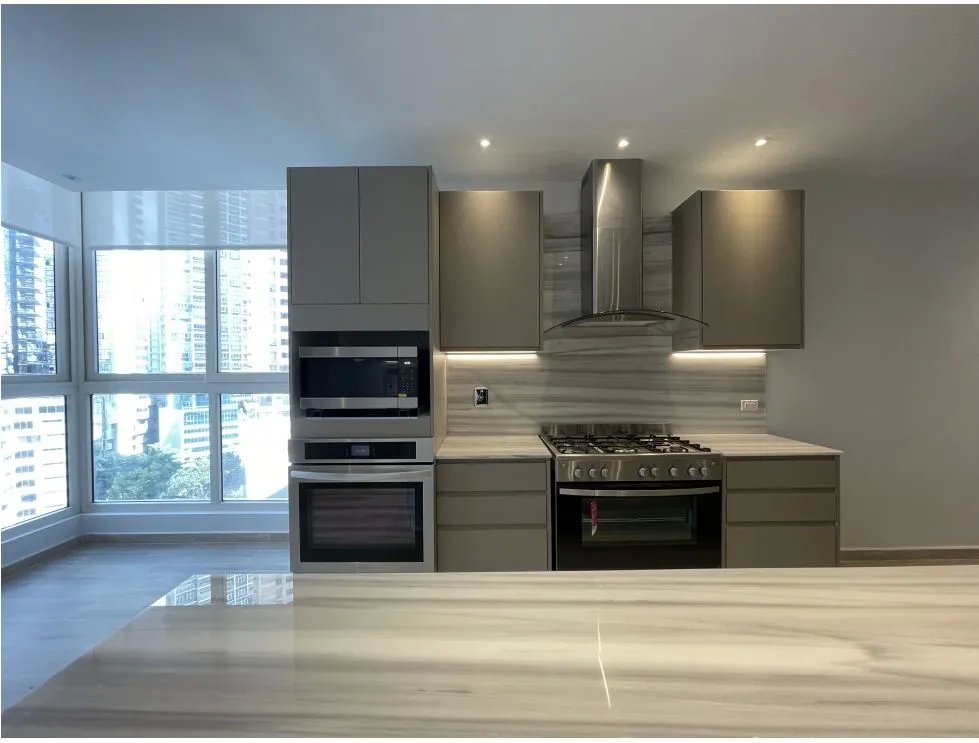 SE ALQUILA APARTAMENTO EN PUNTA PAITILLA 395M  PH THE TOWERS