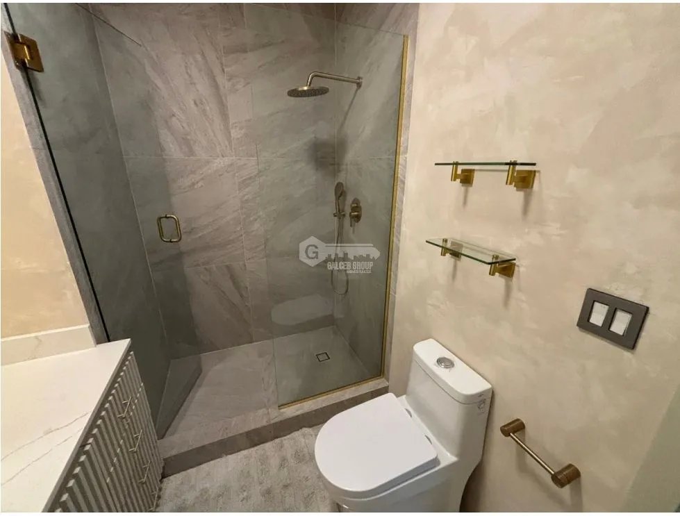 ALQUILO  APARTAMENTO EN SAN FRANCISCO PH THE COSMOPOLITAN AMOBLADO