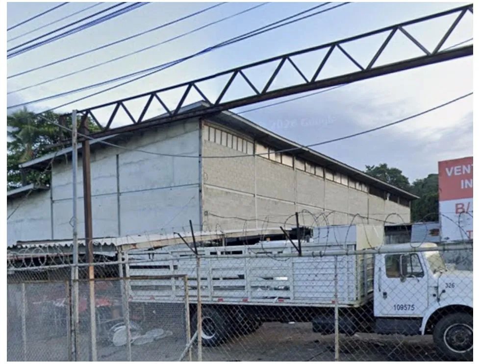 SE VENDE TERRENO COMERCIAL EN RIO ABAJO CALLE 22 1,730M2 PAVIMENTADO