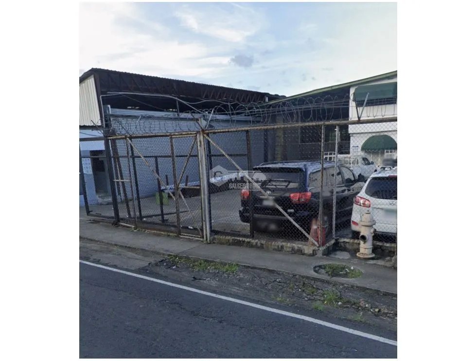 SE VENDE GALERA COMERCIAL EN RIO ABAJO CALLE 22 5,000M2 PLANTA BAJA