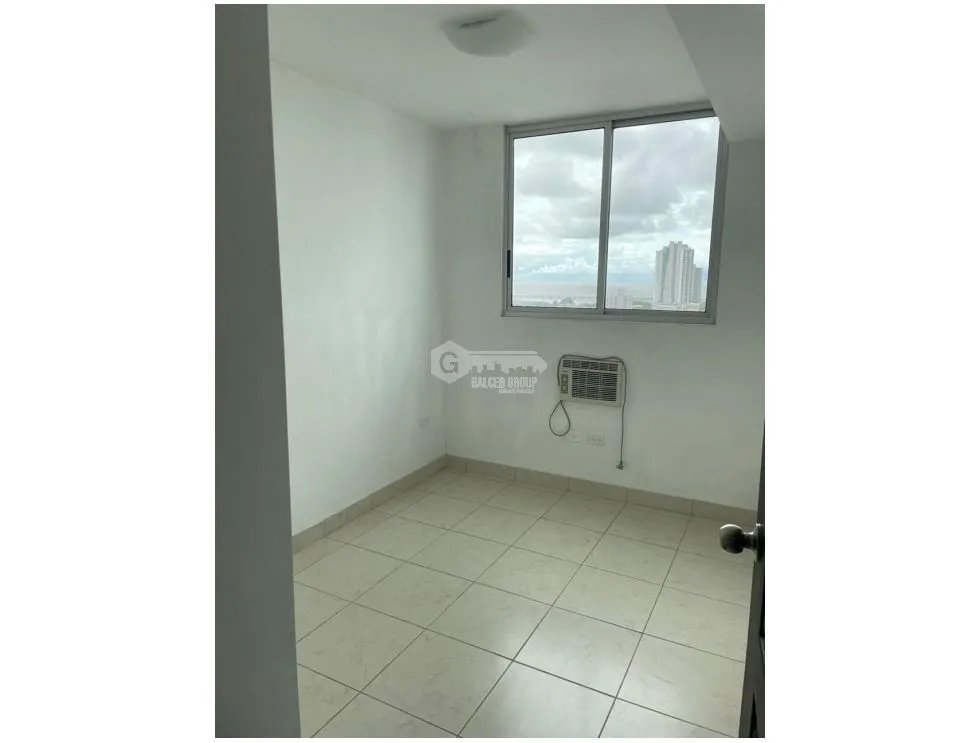 Apartment for rent in Parque Lefevre