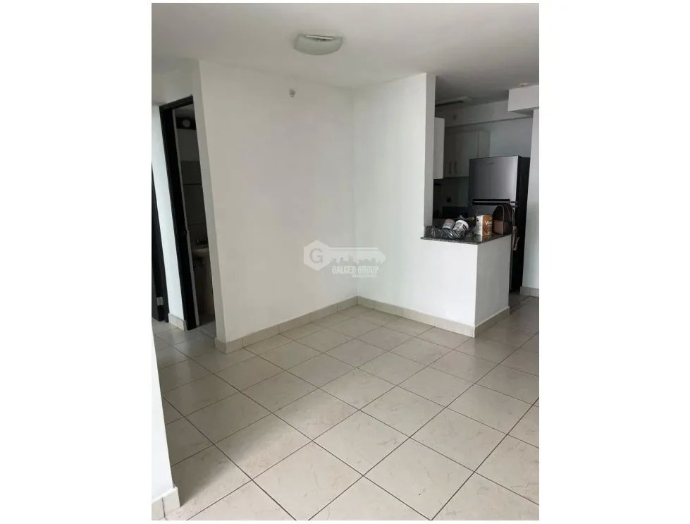 Apartment for rent in Parque Lefevre