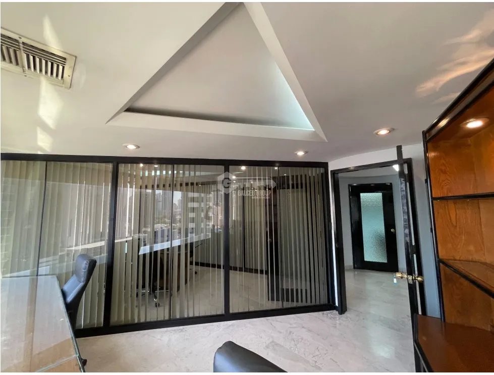 OFICINA / OBARRIO / TORRE ADVANCED / 88M2 / DIVISIONES / AMOBLADA