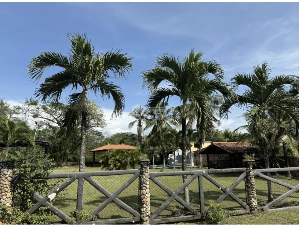 CHAME / PUNTA CHAME / CASA / 970M2 / AMOBLADA / PISCINA / JACUZZI