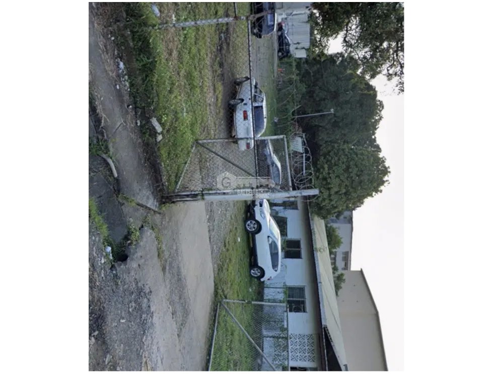 SE VENDE TERRENO EN RIO ABAJO CALLE 22 1,222M2 PLANO PARA INVERSION