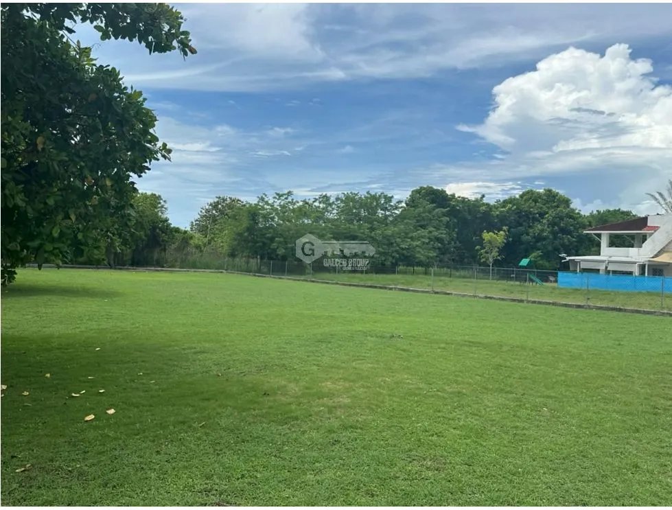 SE VENDE TERRENO EN CHAME 1250 M2 LOTE PLANO