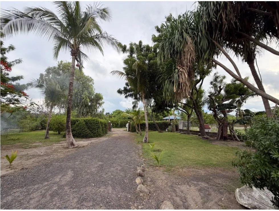 SE VENDE CASA DE PLAYA EN PUNTA CHAME CON INVERSIÓN RENTABLE 1600M2