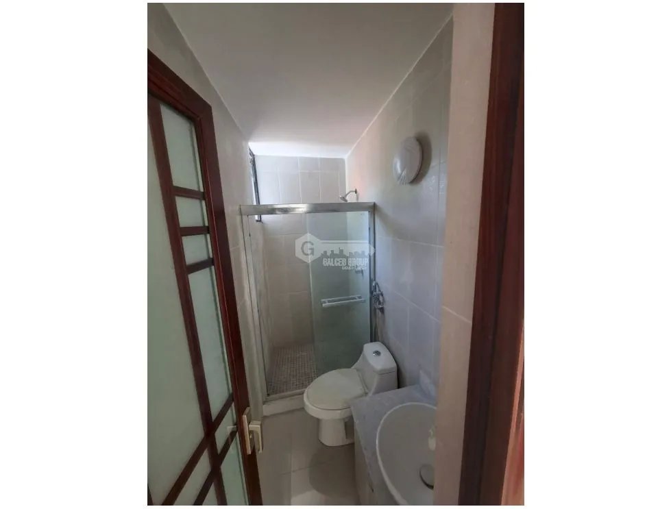 SE ALQUILA APARTAMENTO EN BETHANIA PH VILLA REAL 2M2 CON PISCINA