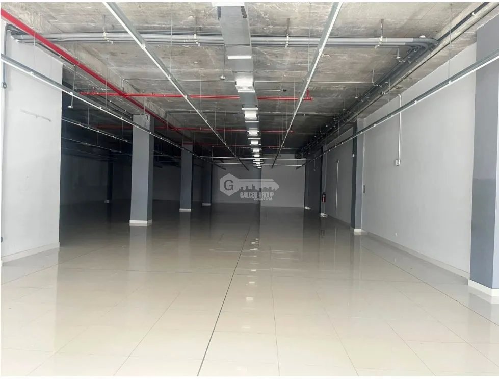 SE ALQUILA AMPLIO LOCAL COMERCIAL COSTA SUR 454 M2 PLANTA BAJA