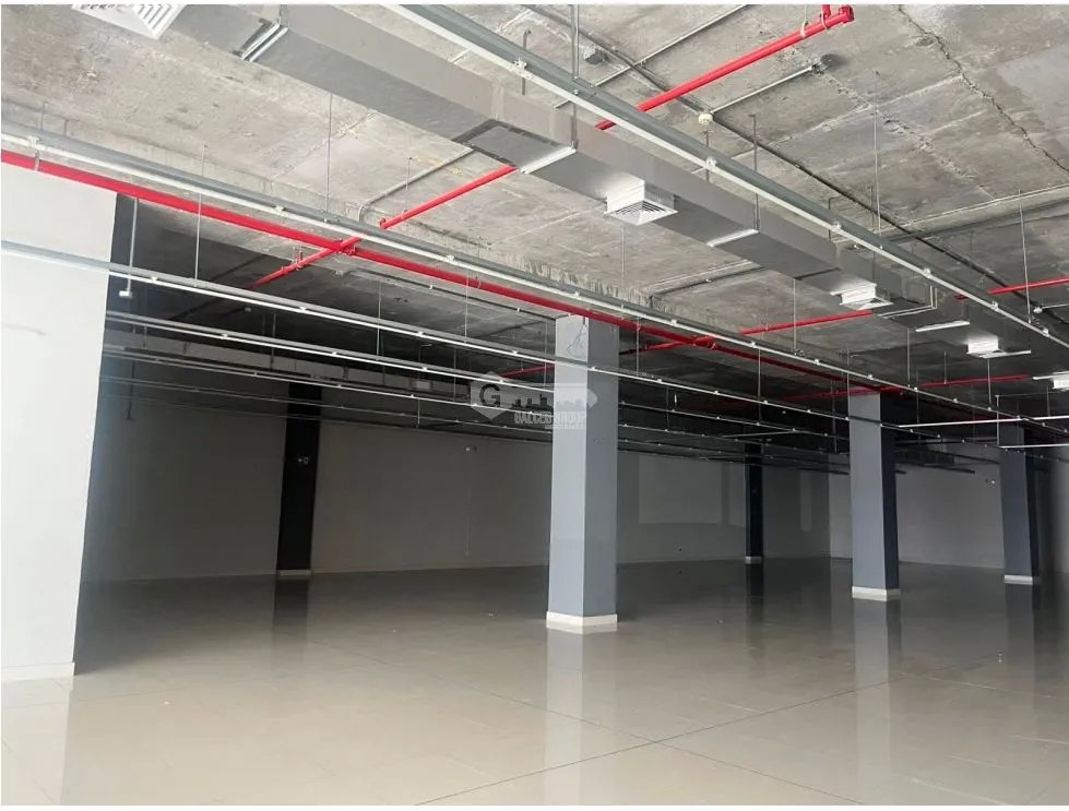 LOCAL COMERCIAL / COSTA SUR / 454 M2 / PLANTA BAJA / SIN DIVISIONES