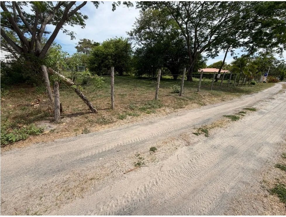 SE VENDE TERRENO EN CHAME PLAYA MALIBU 2000 M2  SEGUNDA LINEA DEL MAR