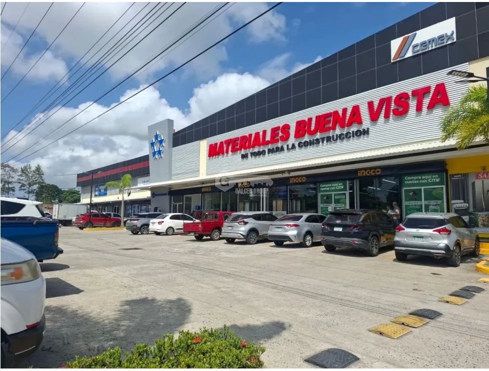 CAPIRA / PLAZA BUENA VISTA / 80M2 / PLANTA BAJA / SIN DIVISIONES