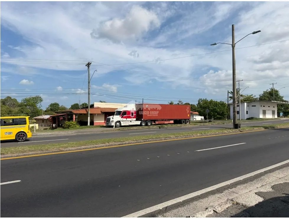 Commercial Space for sale in Chame